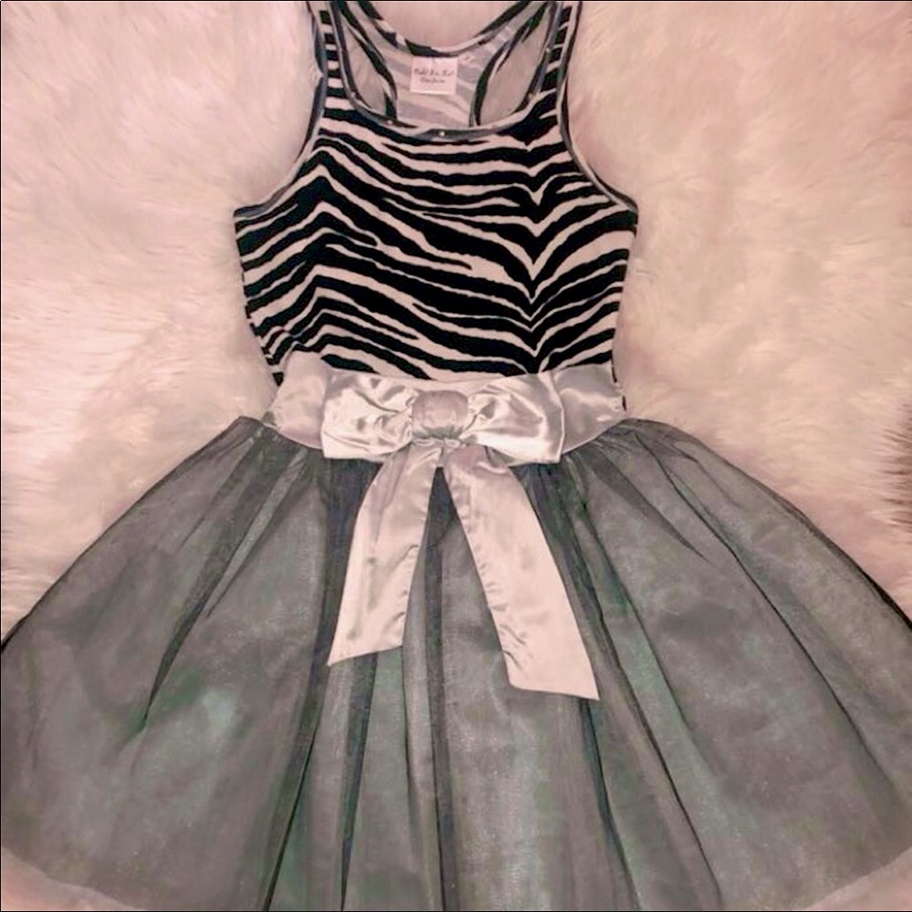 2 Girls Dresses